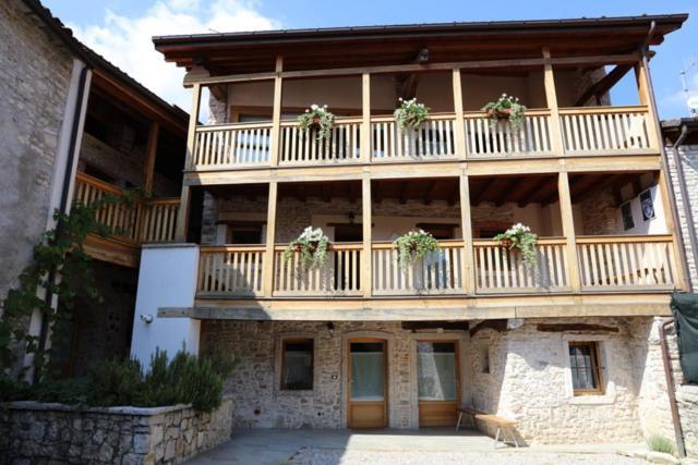 Romantic Boutique Hospitality Revine Lago Exterior photo