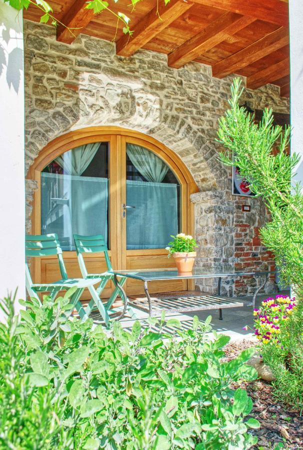 Romantic Boutique Hospitality Revine Lago Exterior photo